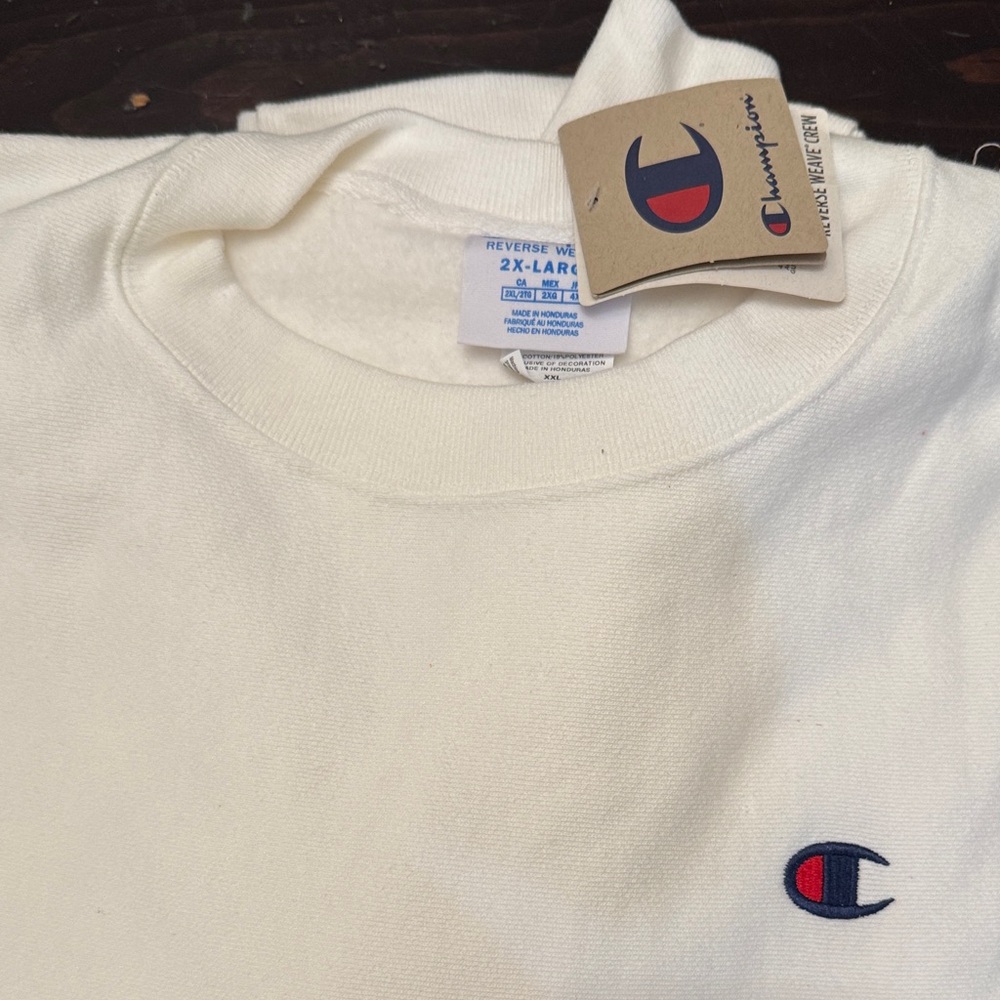 Champion Men's Cream Crewneck Sweater